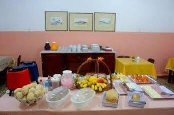 Hotel Palacio - Prox Ao Hospital Santa Casa 2*